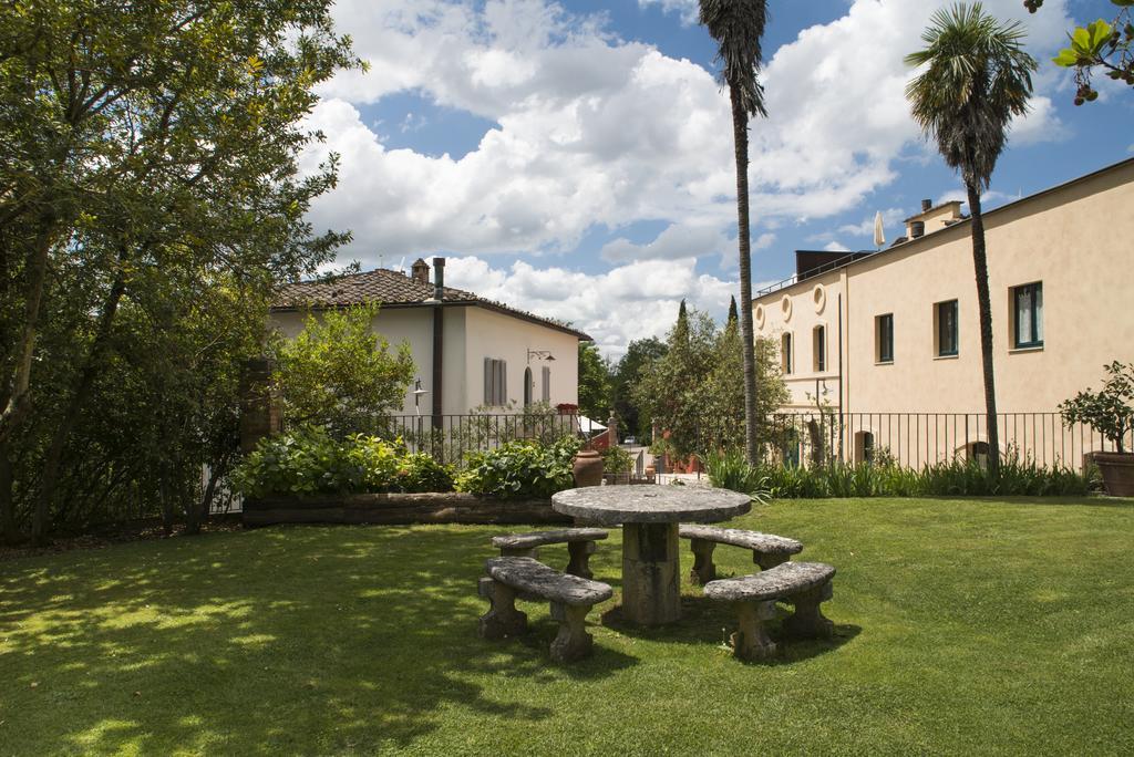 Borgo Grondaie Aparthotel Siena Luaran gambar